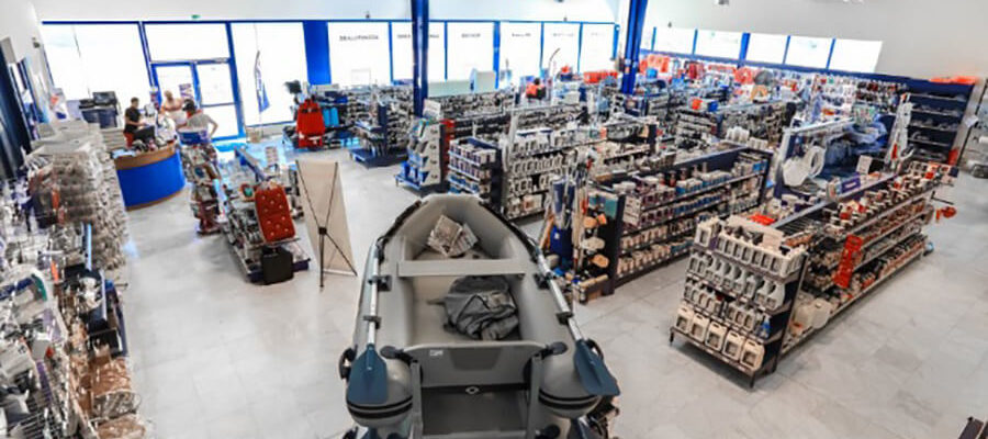 Europ'metal - Gondoles et tête de gondoles métalliques pour magasins sports et loisirs